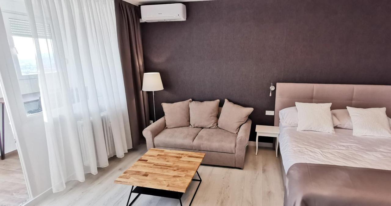 Sky 17 Lux Apartman Apartment Zagreb Luaran gambar