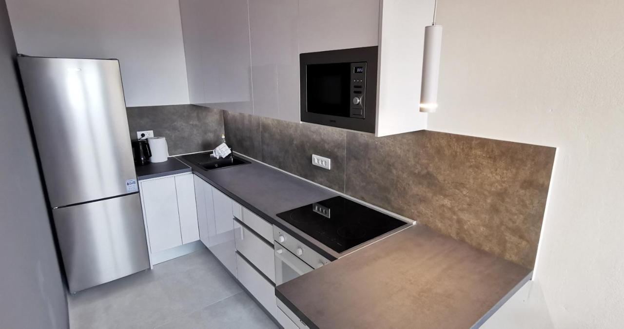 Sky 17 Lux Apartman Apartment Zagreb Luaran gambar